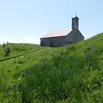 Lantgård Na Meji Pivka