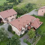 Na Meji Lantgård