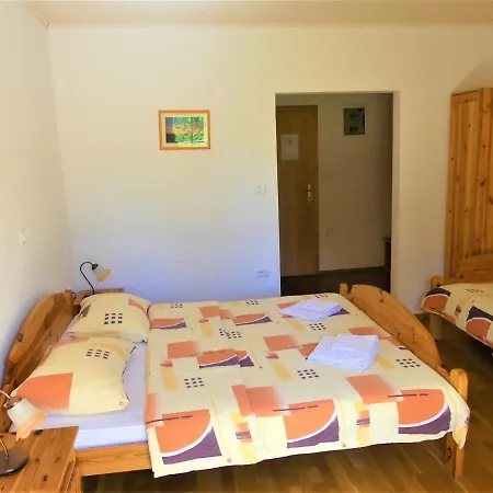 Na Meji Farmház *