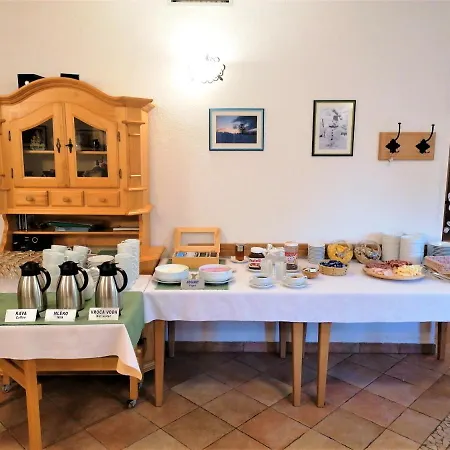 Na Meji *