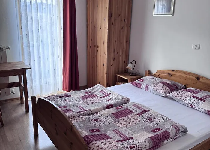 Na Meji مزرعة للإقامة *