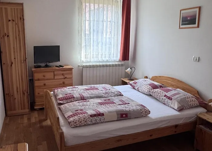 Na Meji مزرعة للإقامة *