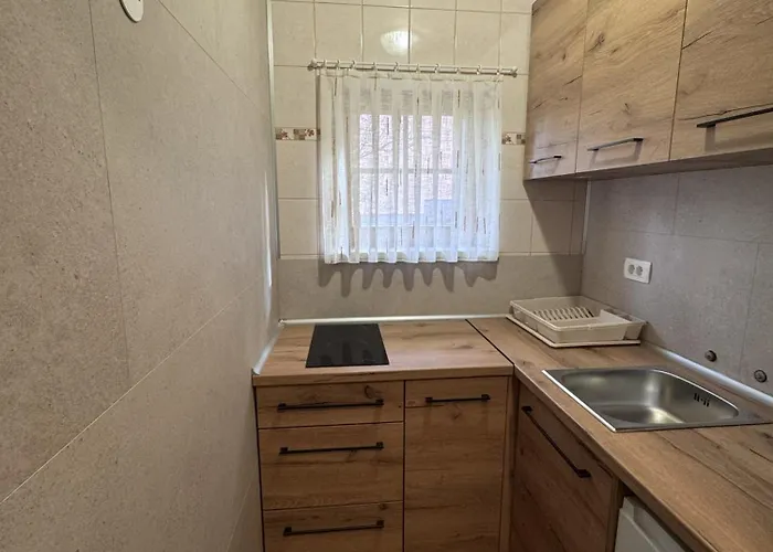 Na Meji مزرعة للإقامة بيفكا