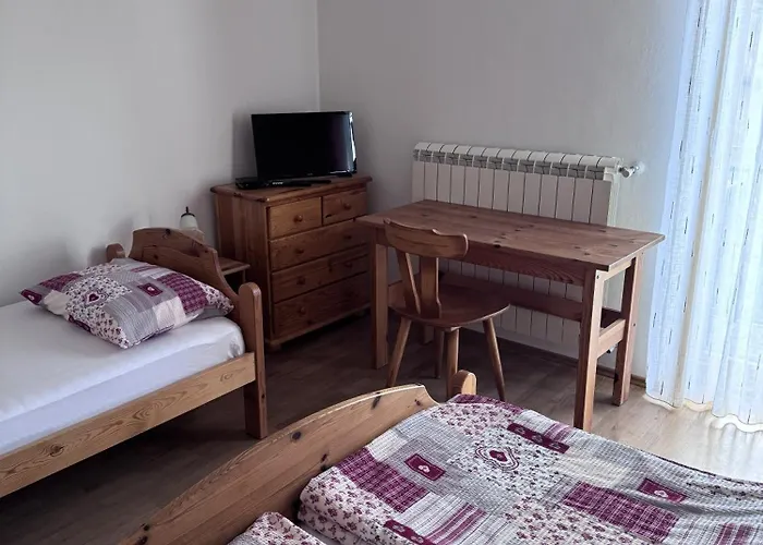 Na Meji مزرعة للإقامة بيفكا