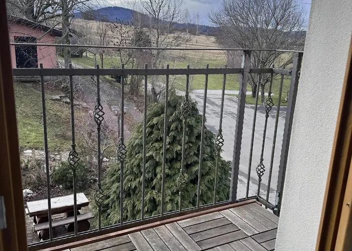 Na Meji مزرعة للإقامة