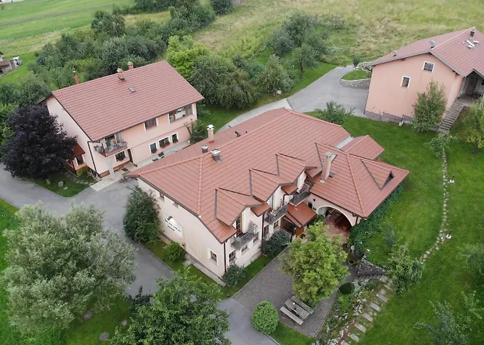 Na Meji مزرعة للإقامة